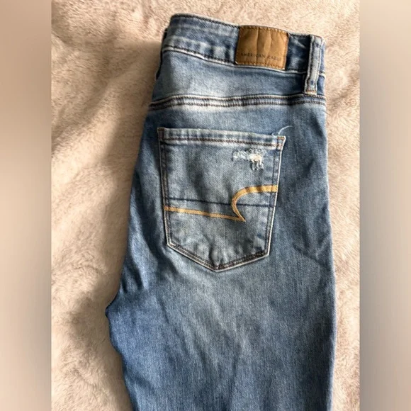 American Eagles Distressed Blue Jeggings - Picture 2 of 5